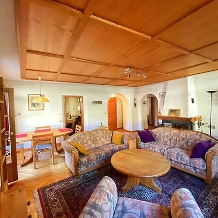 Casa Lalla Affittasi Nel Centro Di Poschiavo